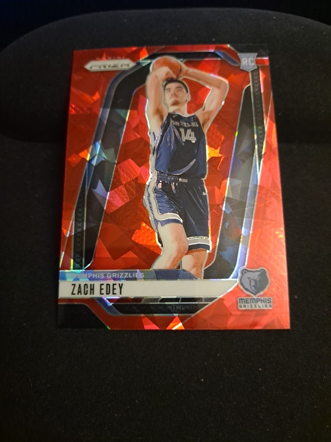 2024-25 Panini Prizm Zach Edey #249 Red Ice Prizm (RC)