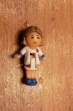 POLLY POCKET POLLY S HAIR SALON FIGURE Vtg 1990 Hair Dresser