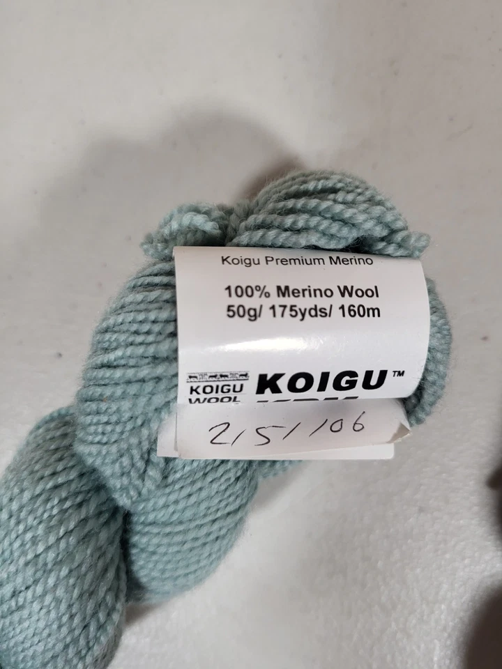 Лот из 3 мотков пряжи Koigu KPM 100% шерсть мериноса 50 г 175 ярдов зеленый синий цвет морской волны - Изображение 2 из 4