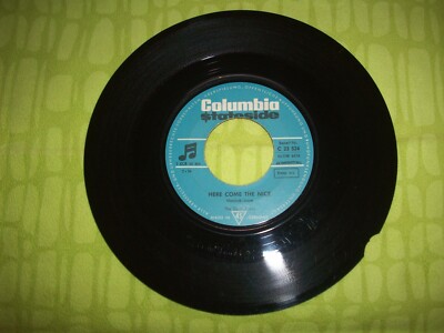 SMALL FACES * HERE COMES THE NICE * TALK TO YOU * AM RAND ABGEBROCHEN OHNE COVER