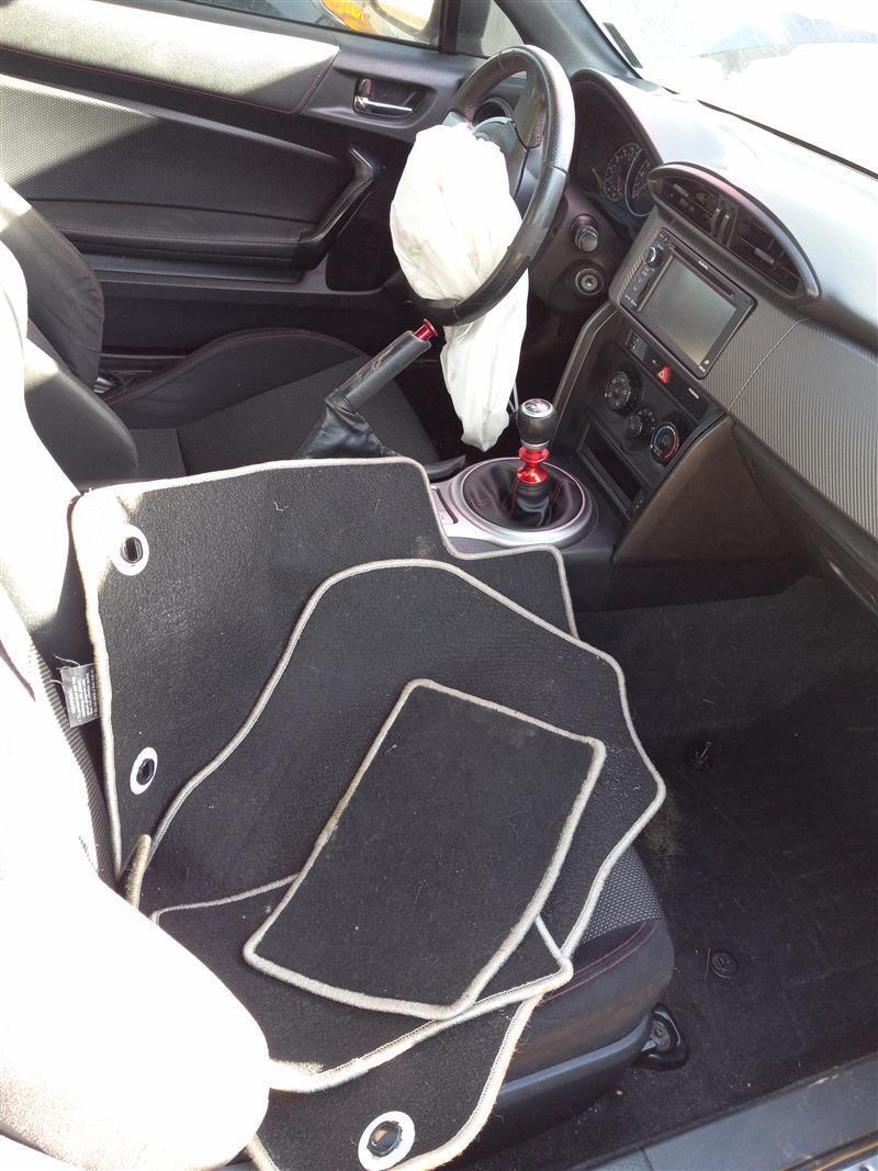 2015 Subaru BR-Z Manual Transmission Assembly OEM 2.0L Black 120K Miles