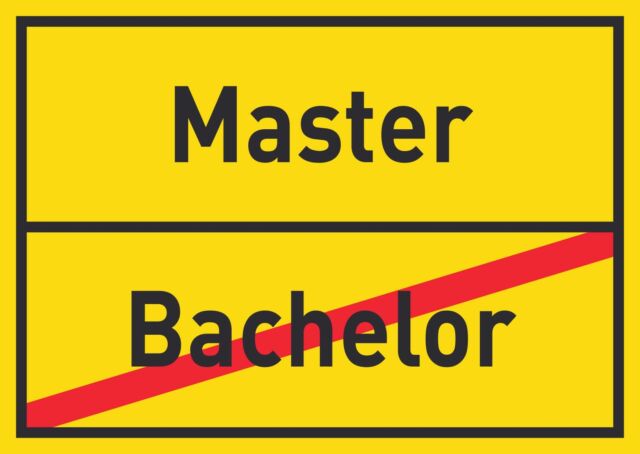 Master Bachelor Schild Ortsschild
