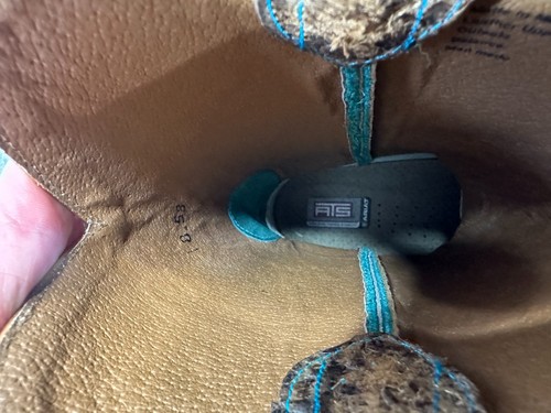 Stivali Ariat uomo Mesteno 8.5B punta quadrata mai indossati condizioni - Foto 11 di 12