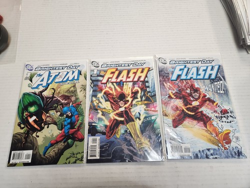 Brightest Day 1-14 | Blackest Night 1-8 |Lot Of 59| Green Lantern Batman |DC 18 - Picture 10 of 21