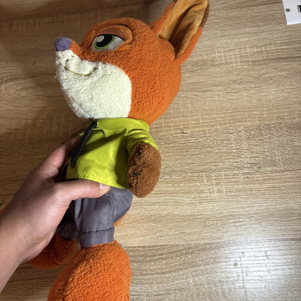 Nick Wilde Big Feet Zootopia Plush Disney Parks Stuffed Animal Fox Rare - Image 2 of 4