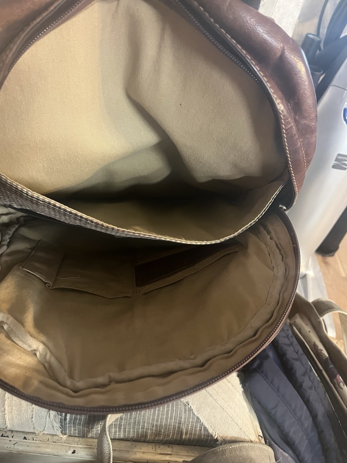 Leather Jacques George Medium Backpack Distressed - image 6
