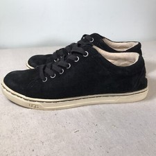 UGG Sneakers Tomi 1005484 Women's Black lace up Low Top Suede Size 6