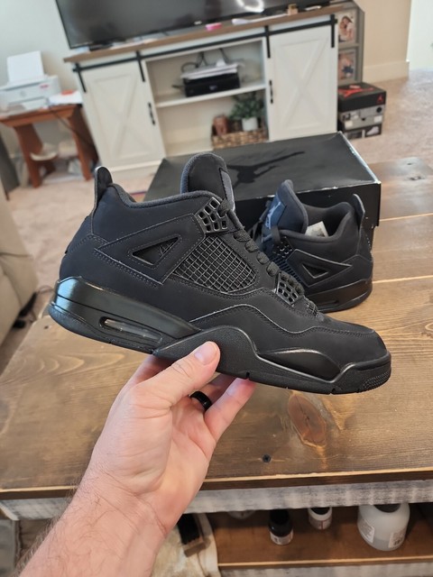 black cat 4s box