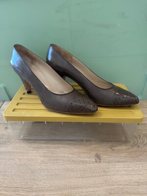 Vintage Givenchy for Rene Mancini Taupe Leather Pump Heels Size 8