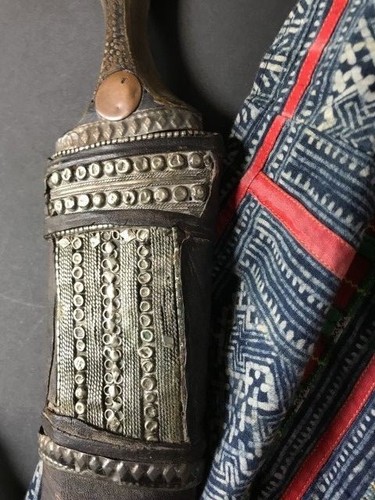 Old Yemeni Jambiya Khanjar Dagger b.) with Ornate Handle & Sheath… - Foto 2 di 12