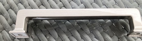 Top Knobs Transcend Collection Ascendra Pull Brushed Satin Nickel 5 1/16” - Picture 5 of 5