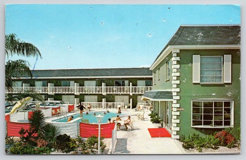 Clearwater Beach Florida FL Red Carpet Resort Hotel Pool People c1973 Postcard - Picture 1 of 3