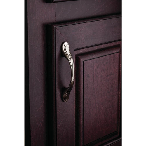 Westbury 3" Center-to-Center Bar Pull - Picture 3 of 3