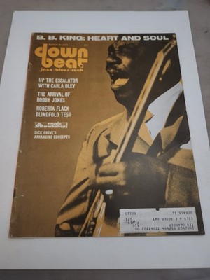 Down Beat March 30, 1972 - B. B.King cover Roberta Flack Bobby Jones Carla Bley