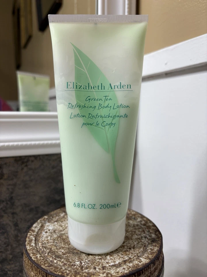 Green Tea de Elizabeth Arden - 3,3 oz perfume spray perfumado + juego de loción corporal Foto 3 de 4