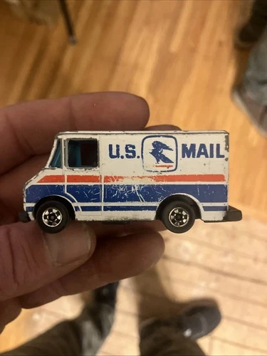 Hot Wheels 1977 hot wheels Letter Getter  Truck