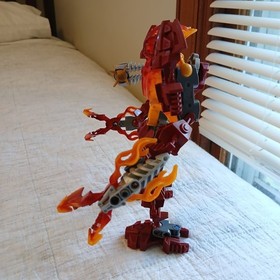 LEGO BIONICLE: Malum (8979) Used Condition.  No box or instructions