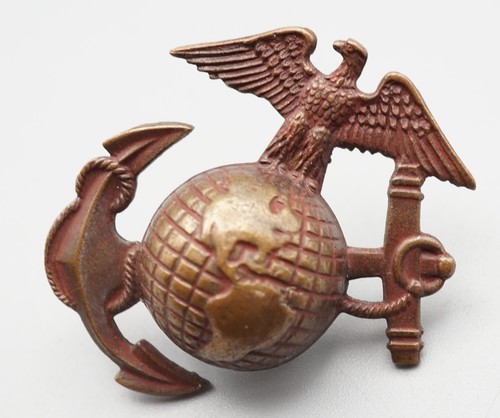 WWI USMC Marine EGA Eagle Globe Anchor Hat Badge VERY NICE PATINA