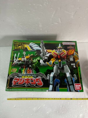 Power Rangers Mystic Force Magiranger SMP MagiKing Megazord Bandai