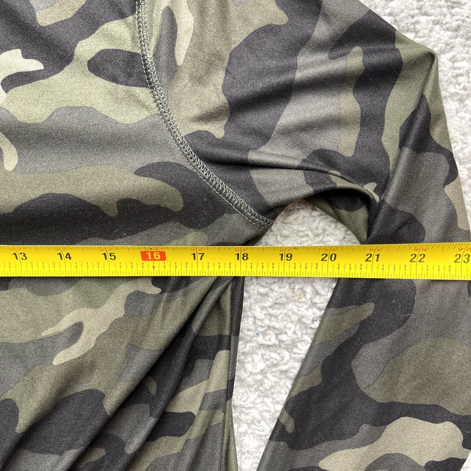 Camisa camuflada Old Navy Active Breath On para mujer verde negra reunida talla grande Foto 4 de 4