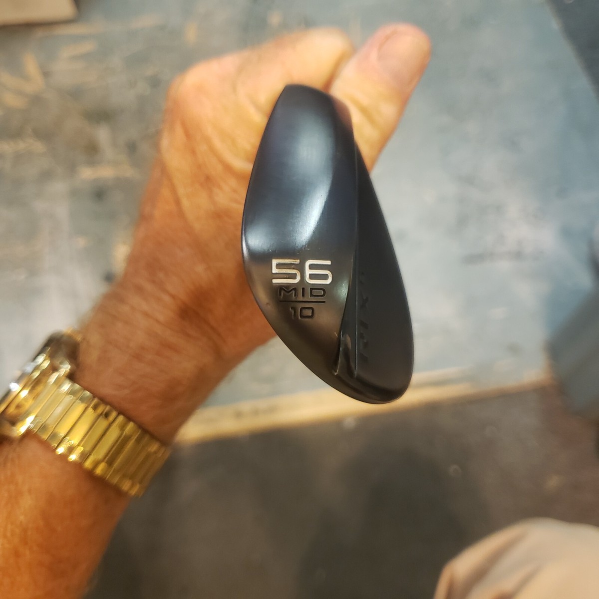 Cleveland RH RTX 6 ZipCore Black Satin Mid Grind 56.10 w/DG Mid