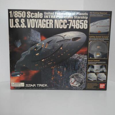 スタートレック U.S.S. VOYAGER NCC-74656 1/850 Star Trek NCC-74656 U.S.S. VOYAGER 1:850 1/850 Scale Model kit