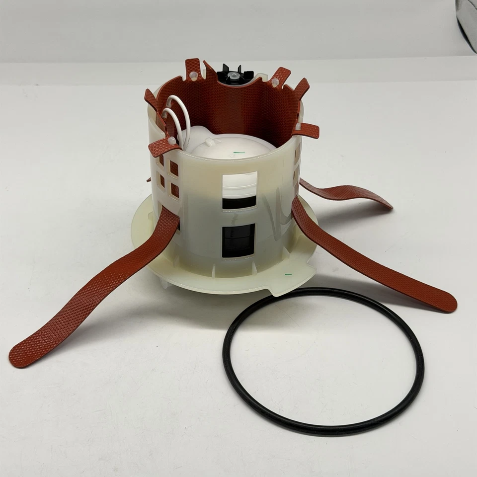 84545446 DEF Diesel Exhaust Fluid Pump for 2017-20 6.6L GMC Chevy Silverado 2500 - Image 2 of 4