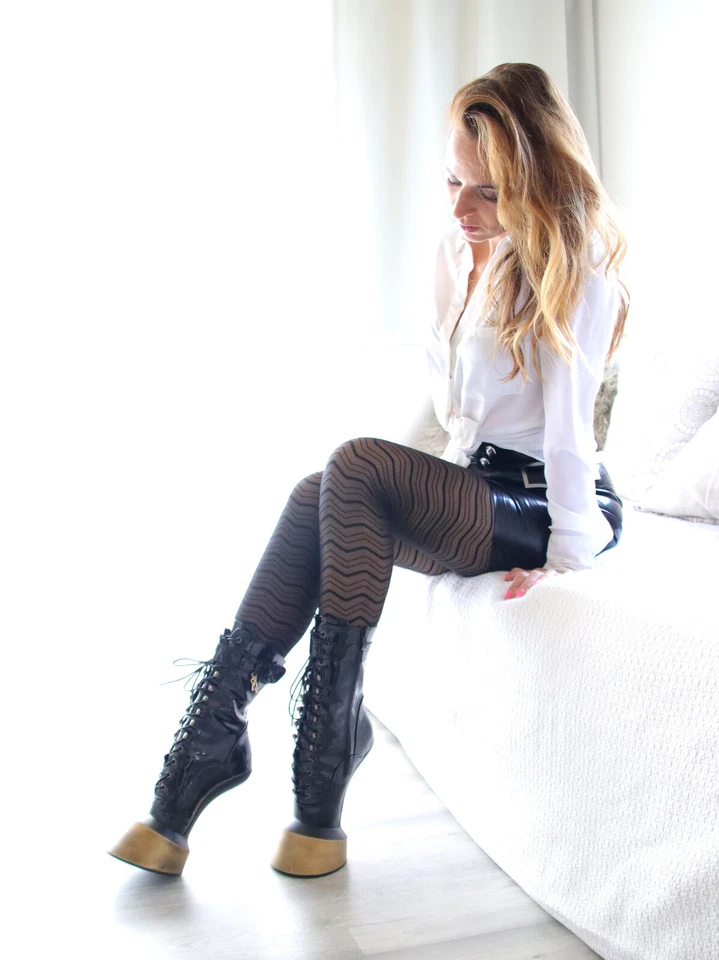 Extrem Pony High Heels Boots schwarz gold Gr 36-46 von Kassiopeya - Bild 4 von 4