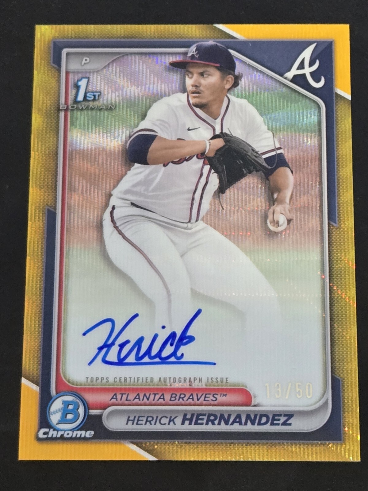 Herick Hernandez 2024 Bowman Draft 1st Chrome Gold Wave Refractor Auto #/50