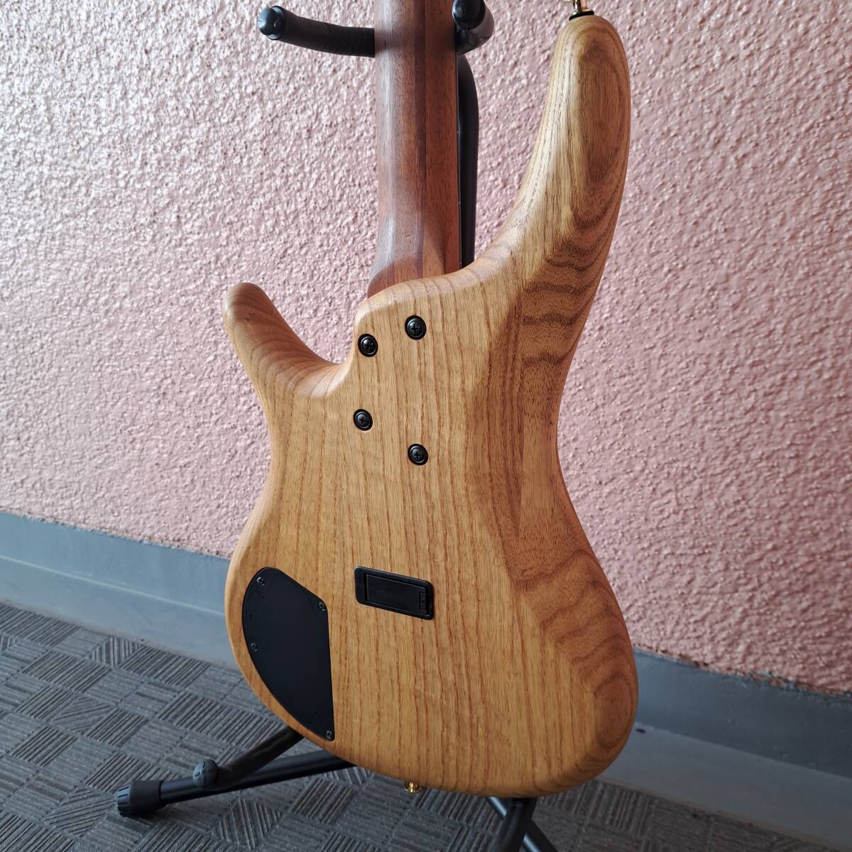 Electric Bass Guitar Ibanez SR 900 Ash Body Active Circuit