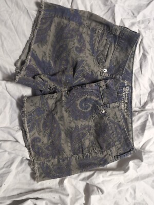 American Eagle Cutoff Shorts Paisley Pattern Size 6 Low Rise Stretch