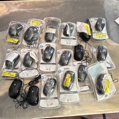 15 total onn Wired USB Optical Mouse Black 3-Button Scroll Wheel Standard Mouse