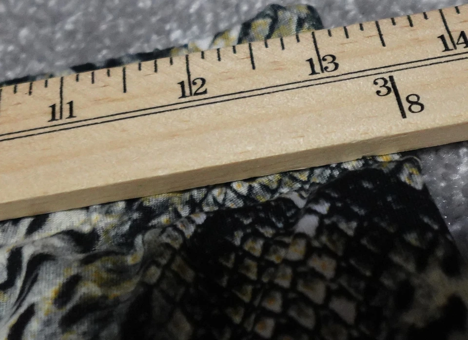 Bobbie Brooks Snakeskin Print Legging Women's Medium Multicolor Skinny - Image 4 of 4