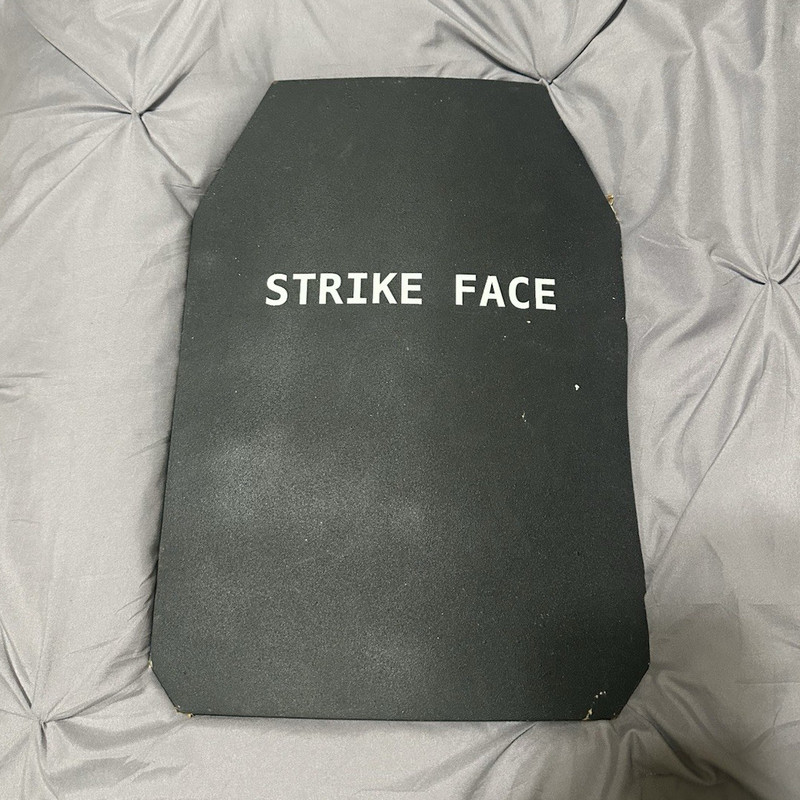 Ceramic Level IV Plate 10x12 Black Single-Curve Chest Tactical Body Armor