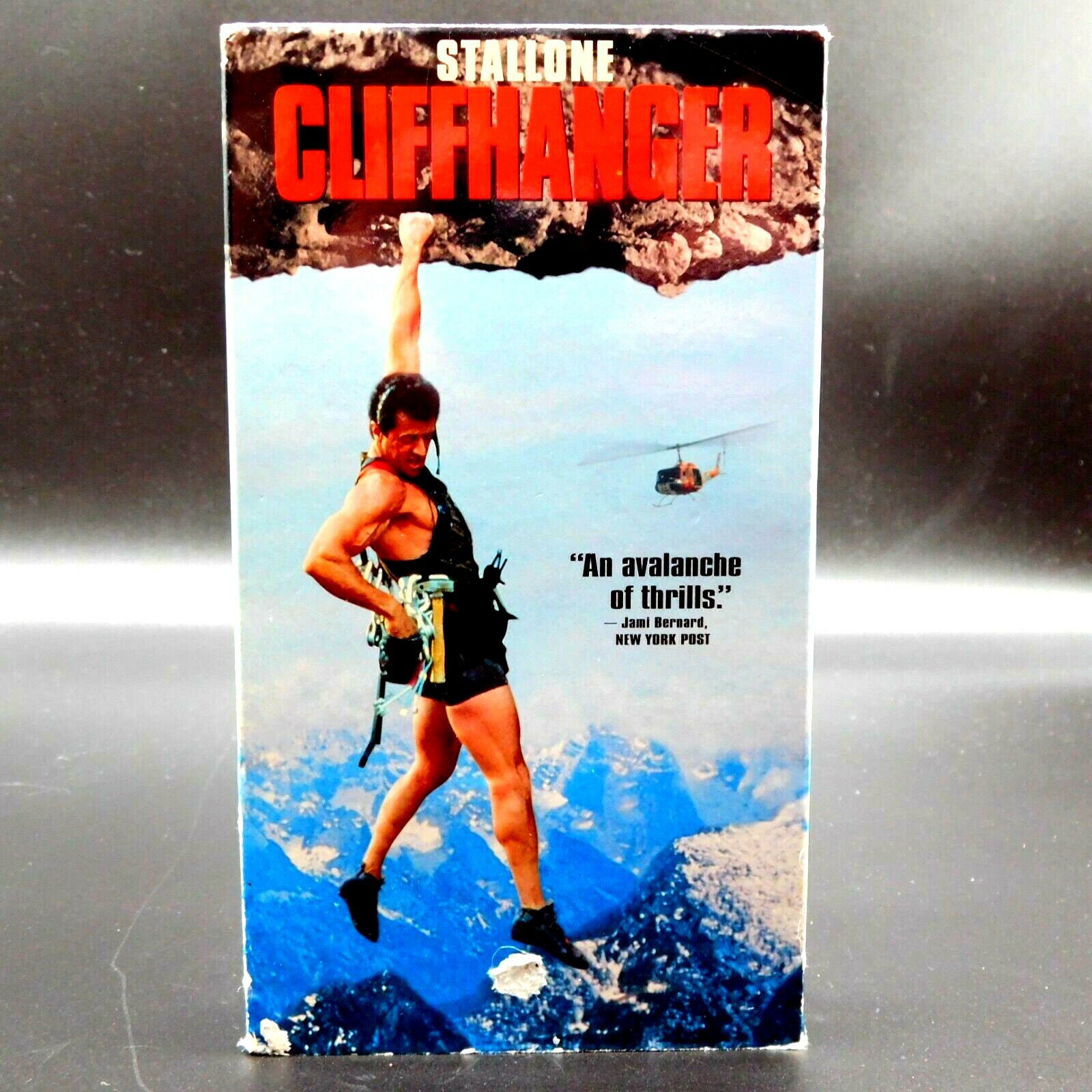 Cliffhanger VHS tape Sylvester Stallone