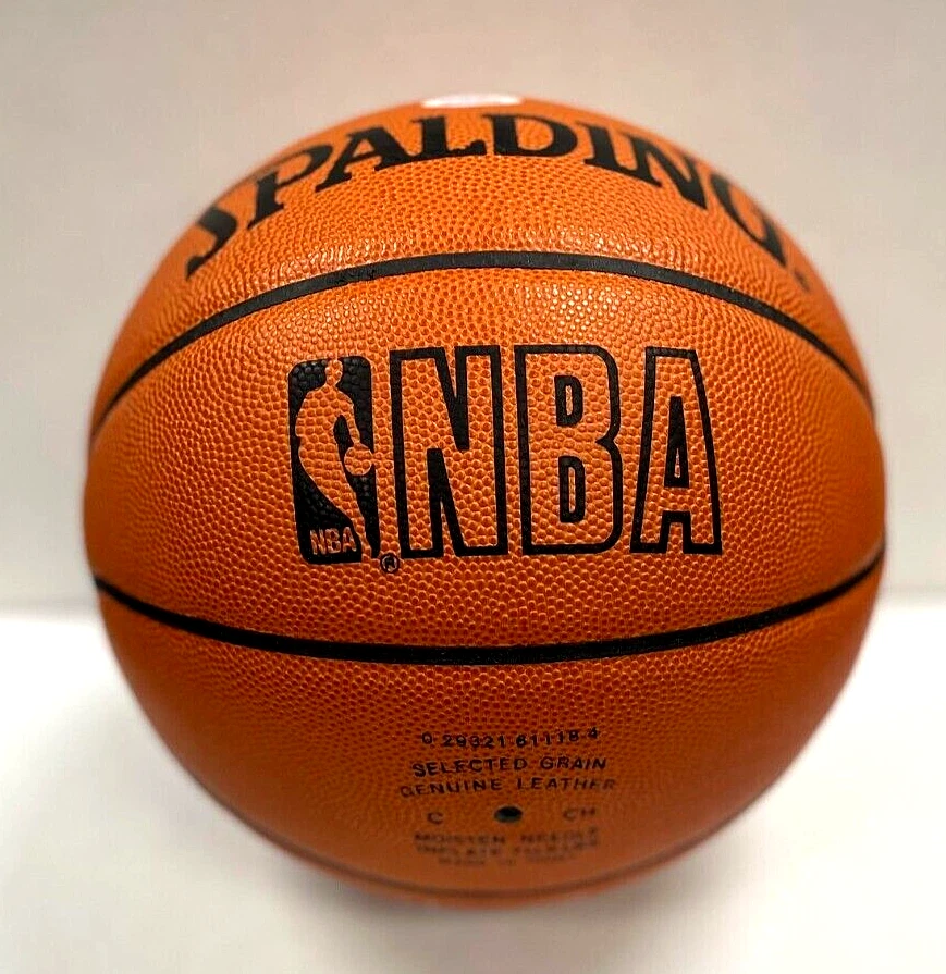 Olajuwon/Drexler/Barkley Signed Official Game Basketball PSA/DNA HOF D03341 - Image 3 of 4