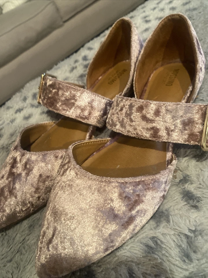 Women's Mossimo Faux Velvet Pointy Toe Mules Pink Size 6 Gorgeous Flat w/Strap - Imagem 2 de 4