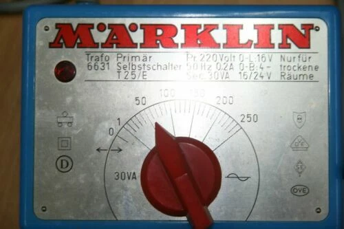 Analoge Märklin Steuerungen & -Zubehör