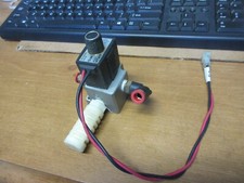 SMC VT317 Solenoid Valves 2 pcs 
