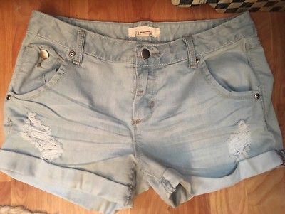 Cute Summer FOREVER 21 Light Blue DENIM SHORTS SIZE 27