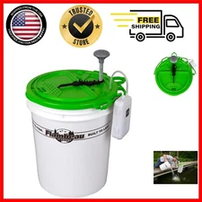 Green Fishing Gear: Bait Butler System with Net & Aerator for Effortless Catch