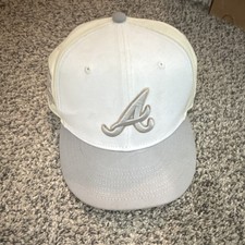 New Era Men s Adjustable Baseball Cap White/G...