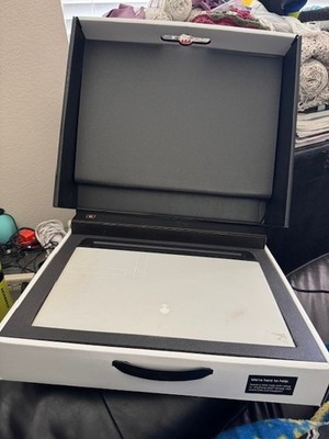 Alienware M17 17.3'' I7 2.6GHz RTX 2070 16GB RAM 512GB SSD White Laptop For Parts
