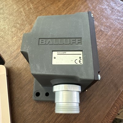 BALLUFF BNS-519-DO3-R12-100-SP55 SWITCH. NEW!!!