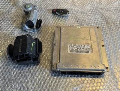 Mercedes W203  EIS Engine ECU Computer Ignition Switch Steering Lock Set OEM