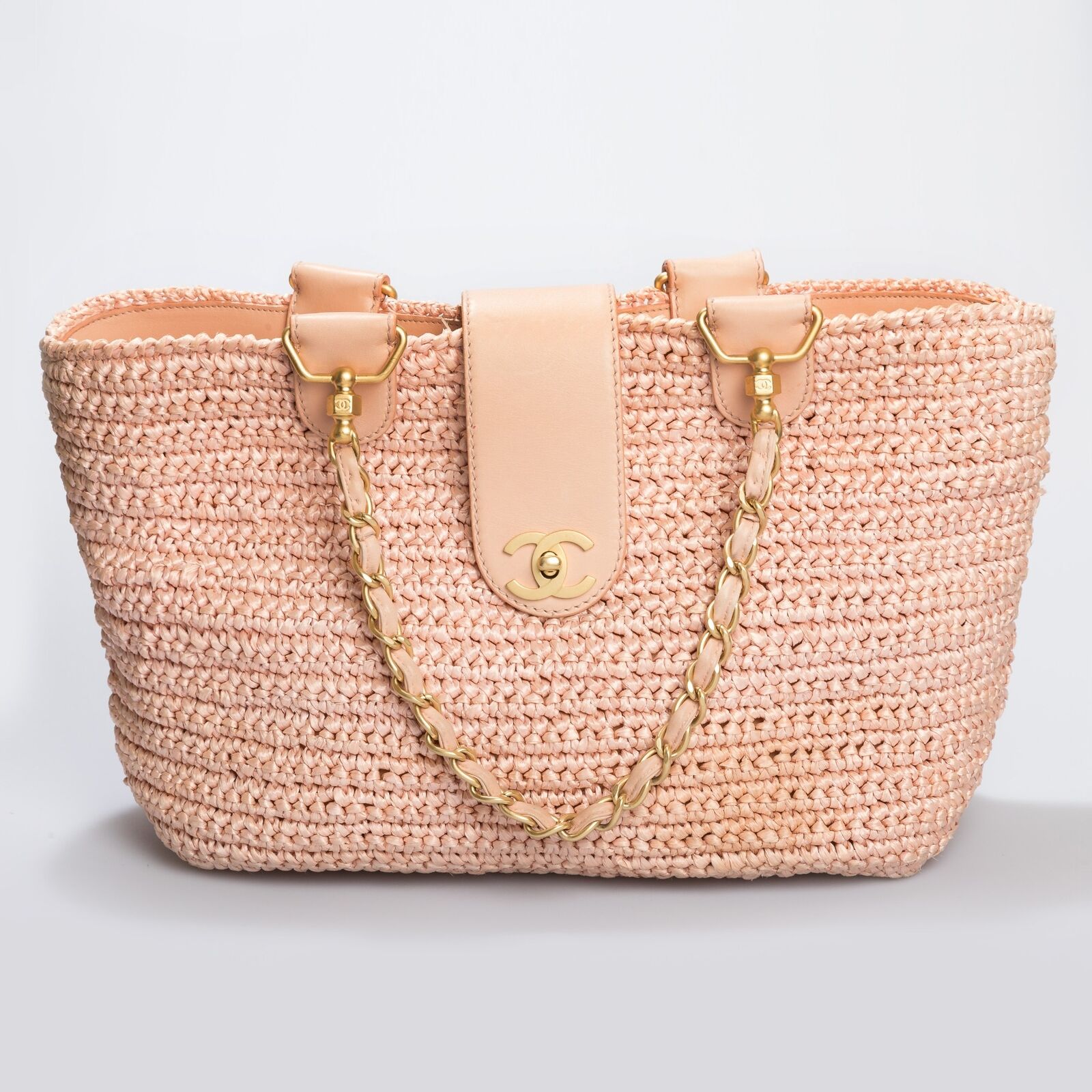 CHANEL Vintage Wicker Shoulder Bag Pink Raffia Straw Chain Shopping Bag  Handbag