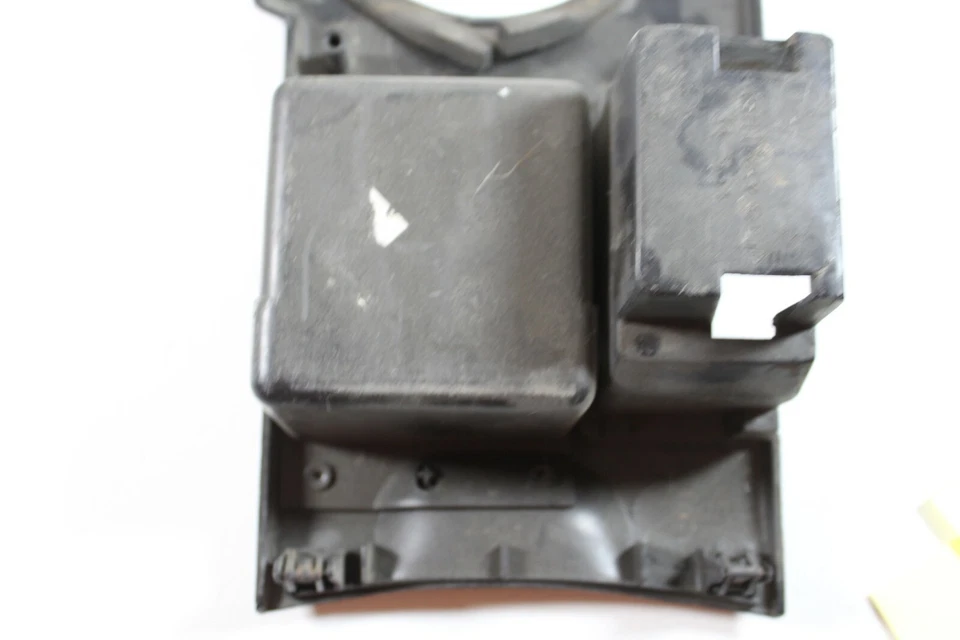 Chrysler Sebring 1995-1999 consola central con recorte de palanca de cambios Foto 3 de 4