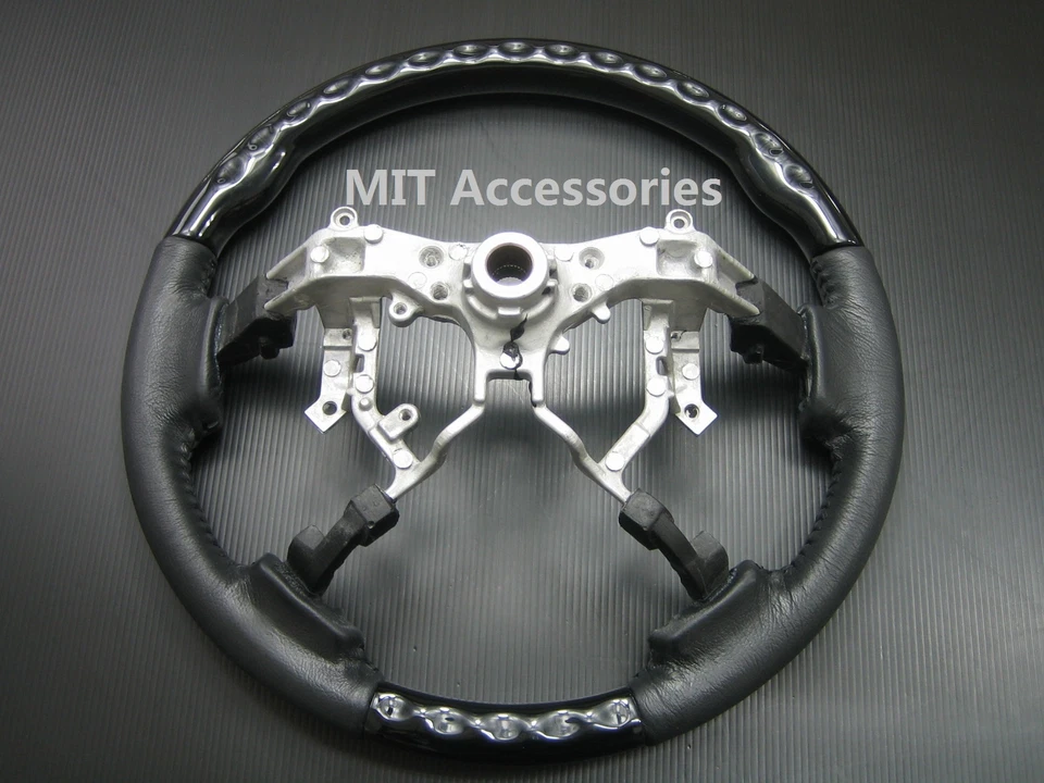 For Toyota TUNDRA 2nd Gen. 2007-2013 Black Piano genuine leather steering wheel - Image 3 of 4