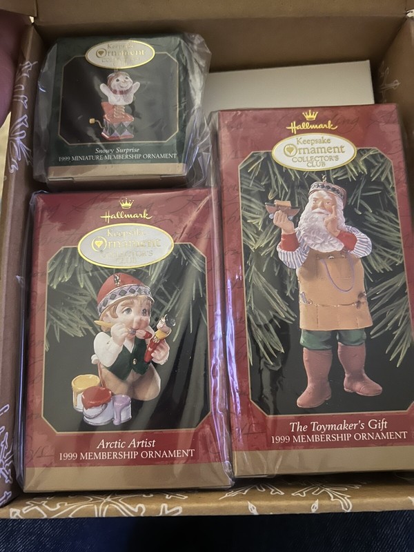 Hallmark Keepsake Ornament Collectors Club Membership Kit 1999  Santa Elf New