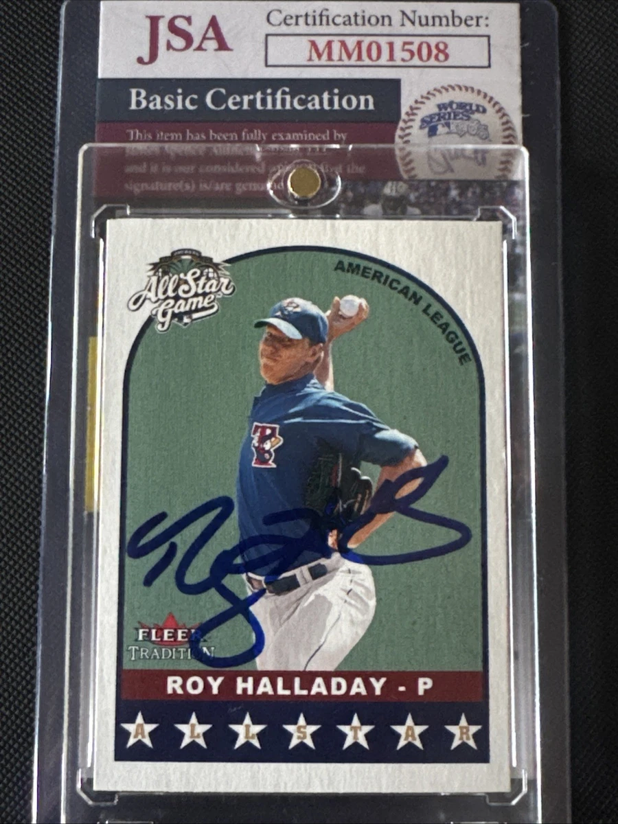 Roy Halladay Autographed Baseball Sports Trading Cards